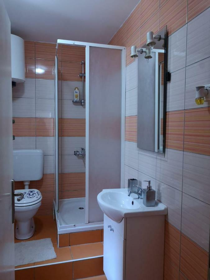 Apartment Asja Old City Center Pula Exterior photo